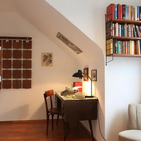 Hostal Wohngemeinschaft *