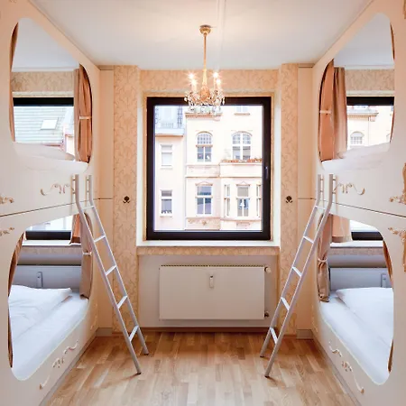 Hostel Wohngemeinschaft Κολωνία