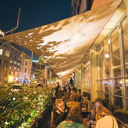 Wohngemeinschaft Hostel Κολωνία