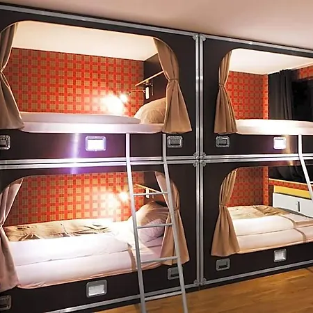 Wohngemeinschaft Hostel Kolonia