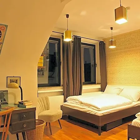 Hostel Wohngemeinschaft *