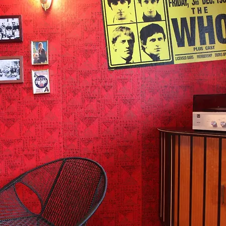 אכסניה Wohngemeinschaft *