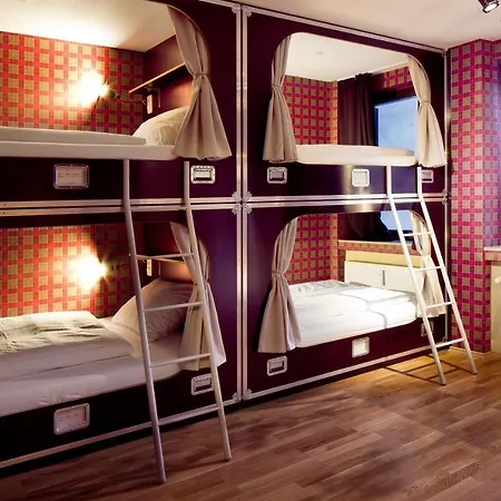 Wohngemeinschaft * קלן