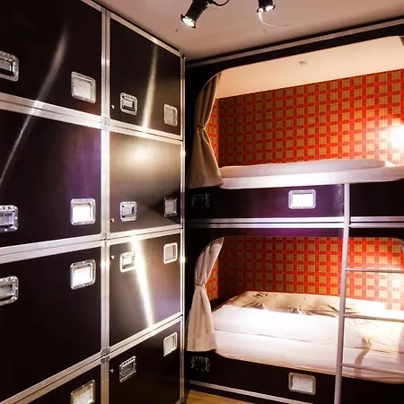 Wohngemeinschaft * קלן